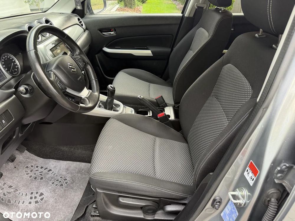 Suzuki Vitara 1.6 Premium 2WD - 6