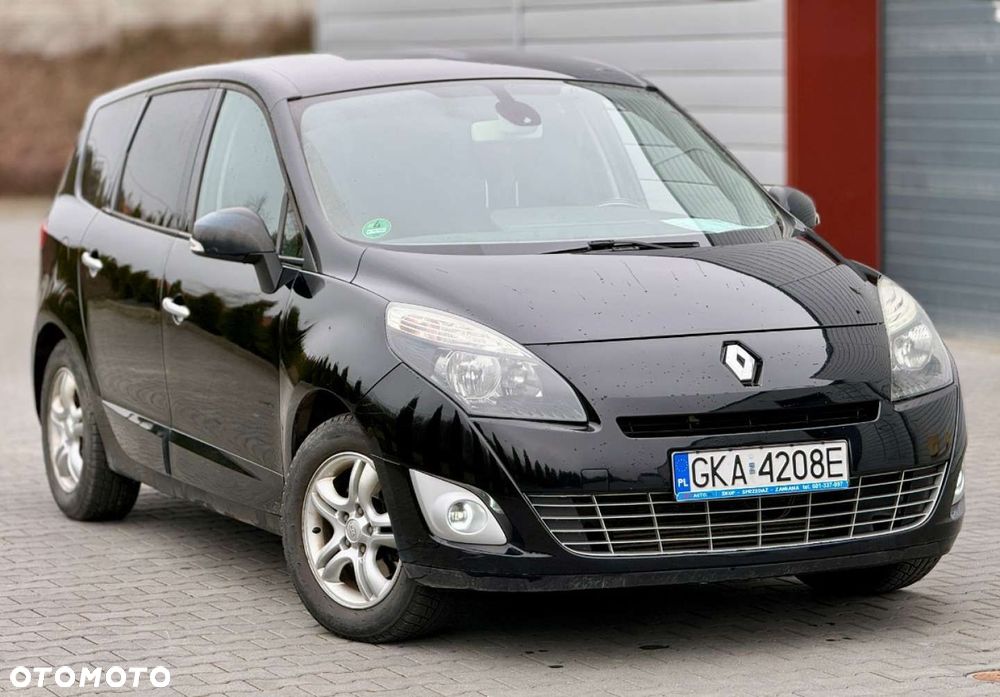 Renault Scenic - 8