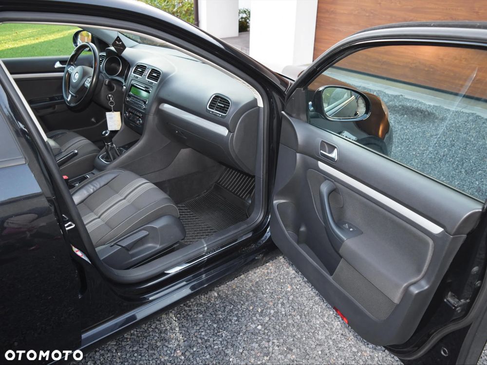 Volkswagen Golf Variant 2.0 TDI DPF MATCH - 12