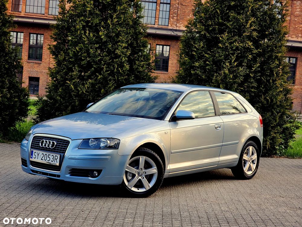 Audi A3 3-drzwiowe 1.6 Limited Edition - 1
