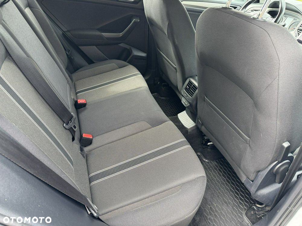 Volkswagen T-Roc 1.5 TSI ACT Advance DSG - 17