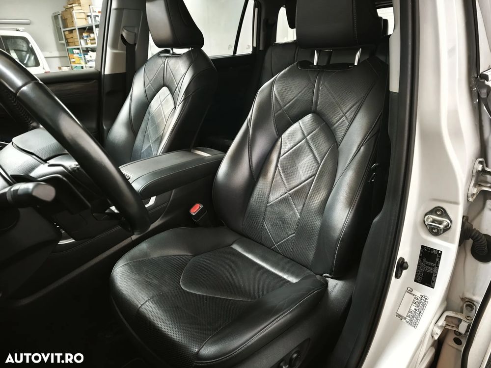 Toyota Highlander 2.5 Hybrid Luxury - 17