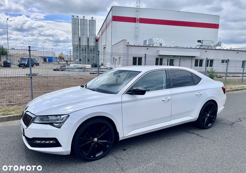 Skoda Superb 2.0 TDI Style DSG7 - 11