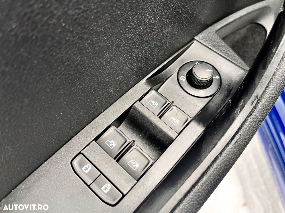 Skoda Superb 2.0 TDI DSG Sportline - 18