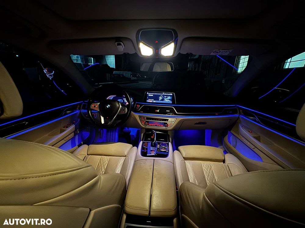 BMW Seria 7 740d xDrive - 36