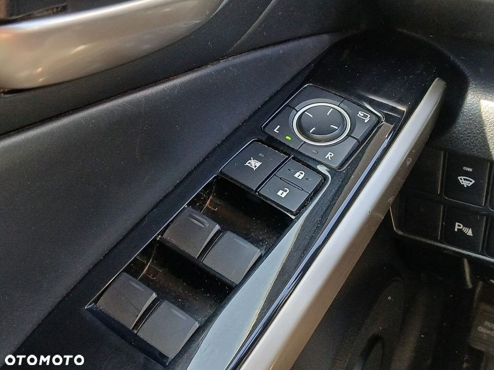 Lexus IS 200t Elegance - 35
