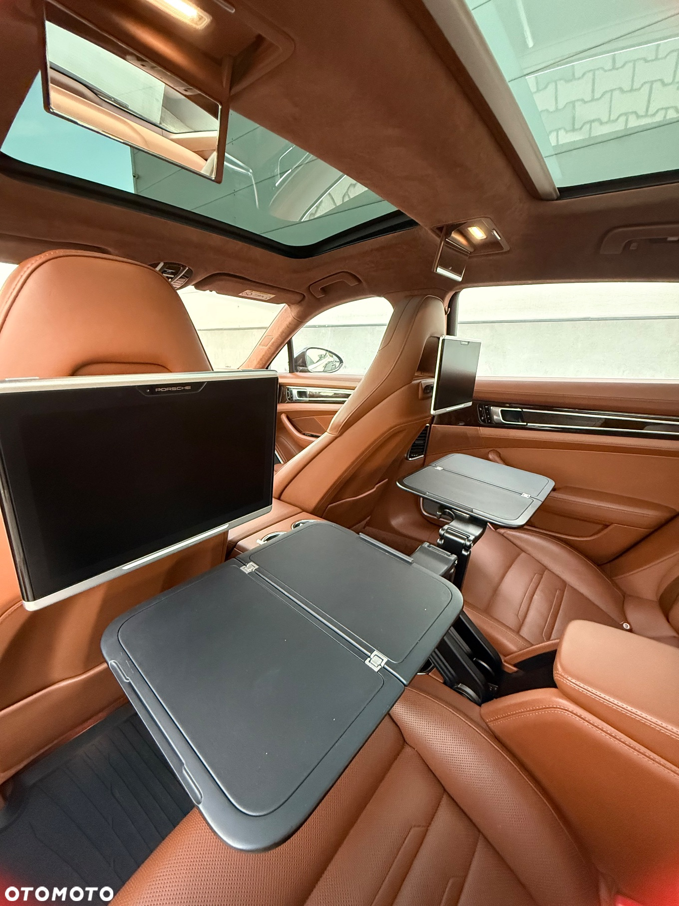Porsche Panamera 4 E-Hybrid Executive - 14
