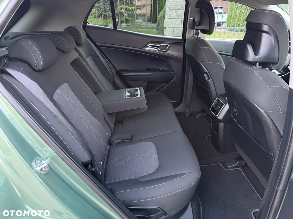 Kia Sportage ver-1-6-gdi-phev-2wd-vision - 22
