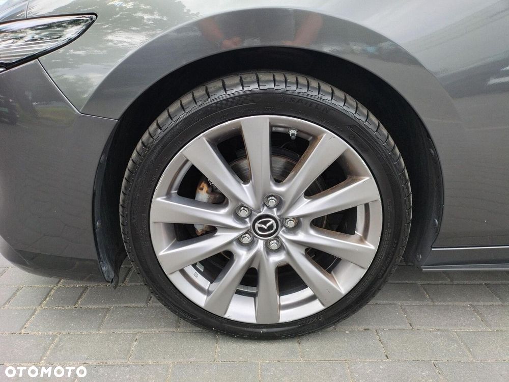 Mazda 3 2.0 mHEV Hikari - 10