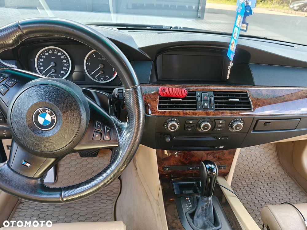 BMW Seria 5 - 18