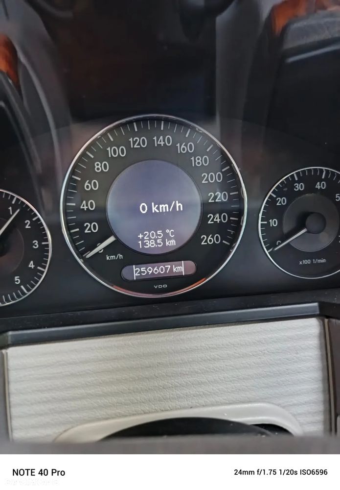 Mercedes-Benz Klasa E 350 4-Matic Avantgarde - 9