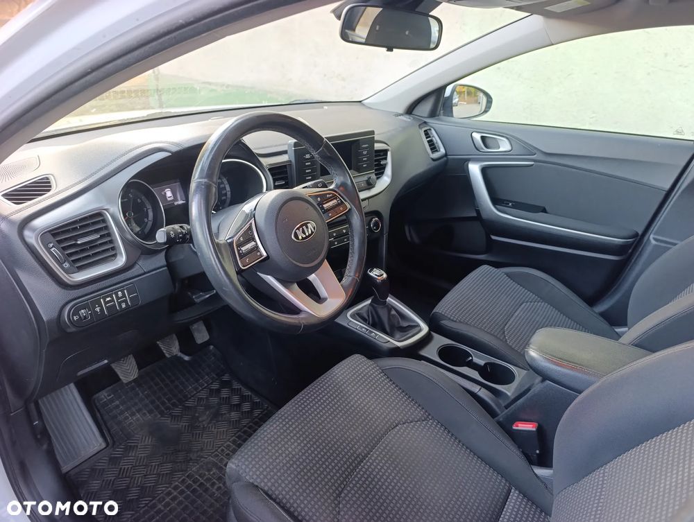 Kia Ceed 1.0 T-GDI OPF Vision - 9