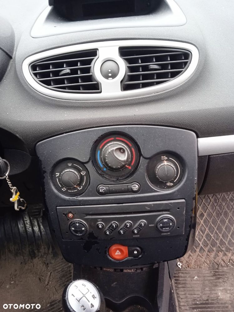 Na części Renault Clio III kolor NV676 K9K766 skrzynia JR5124 maska klapa błotnik drzwi zderzak - 7