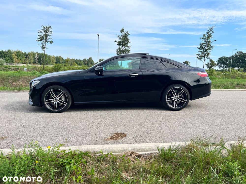 Mercedes-Benz Klasa E 400 4-Matic 9G-TRONIC - 3