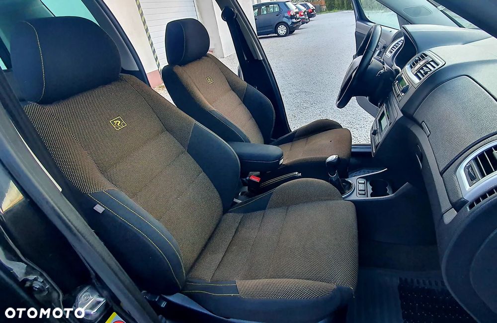Skoda Roomster 1.9 TDI DPF CYCLING - 28