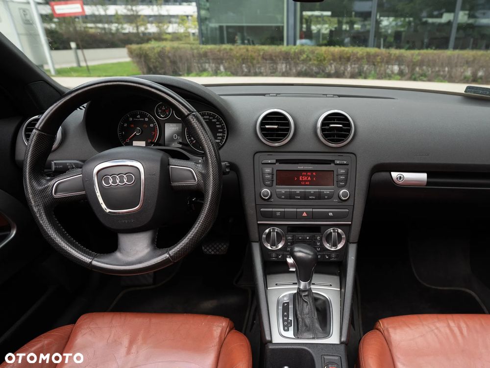 Audi A3 Cabrio ver-1-8-tfsi-ambiente-s-tronic - 29