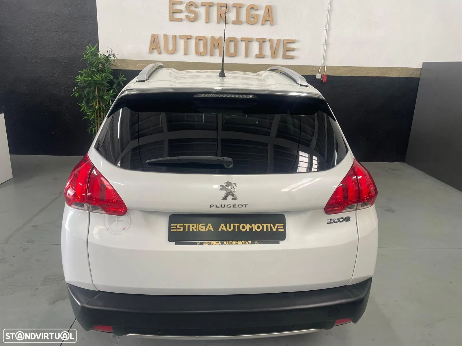 Peugeot 2008 1.2 PureTech Crossway - 3