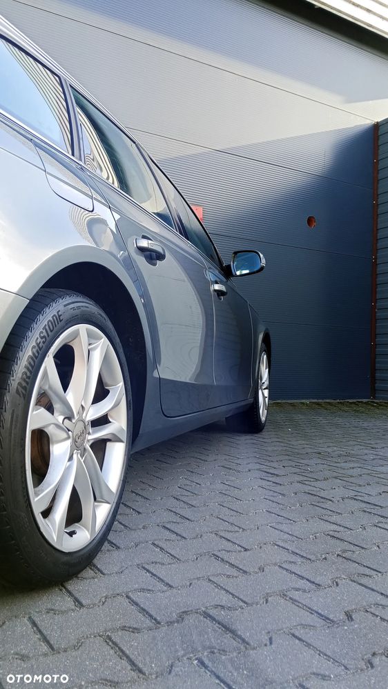 Audi A4 Avant - 9