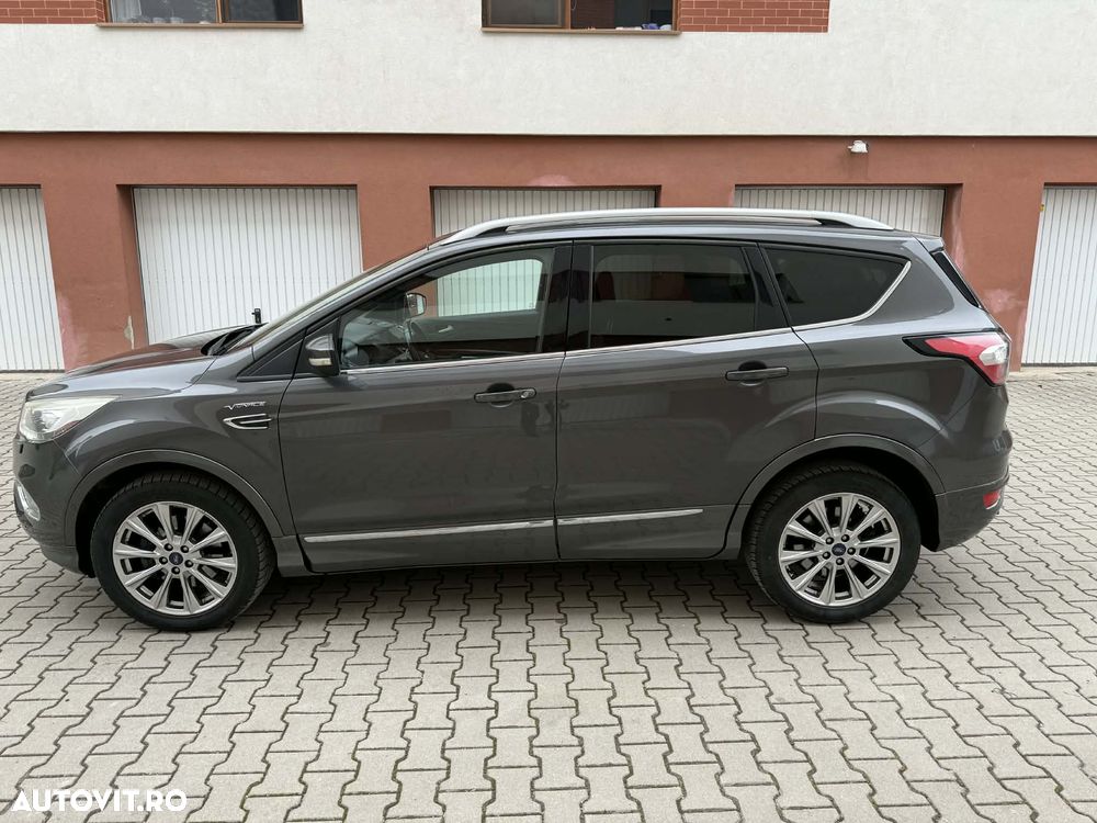 Ford Kuga 2.0 TDCi 4WD Powershift Vignale - 11
