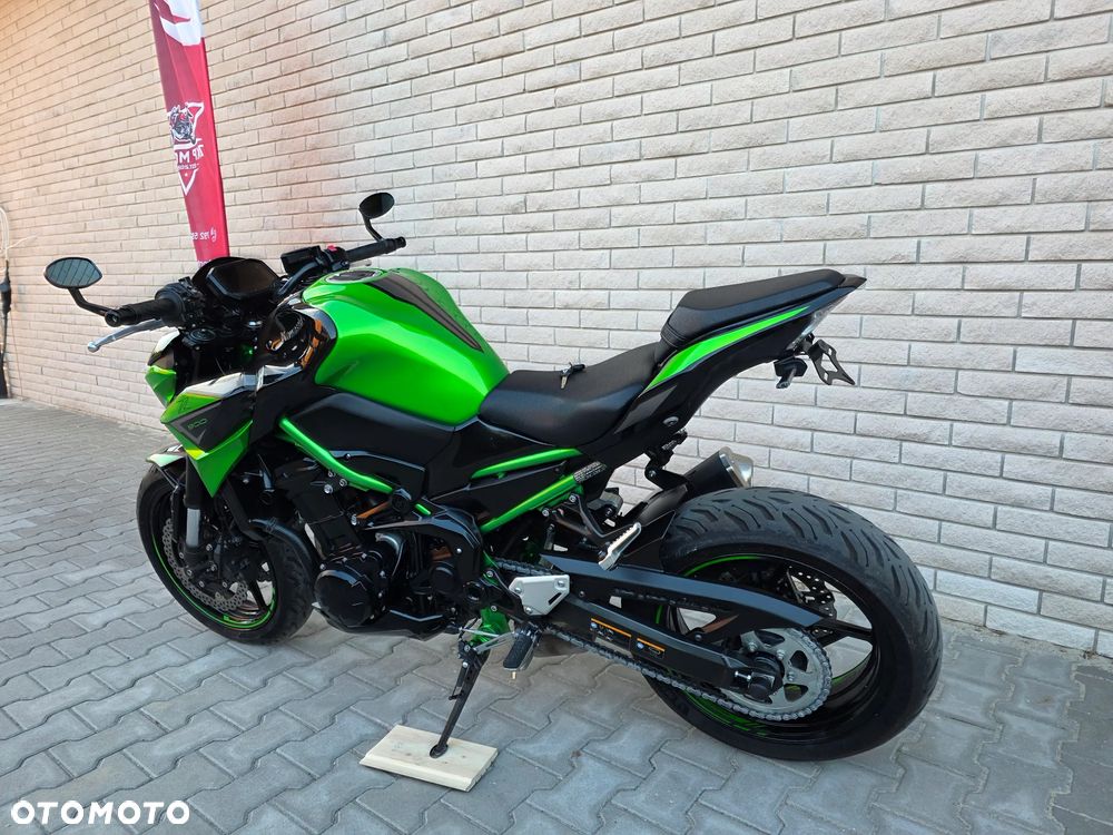 Kawasaki Z 900 - 20