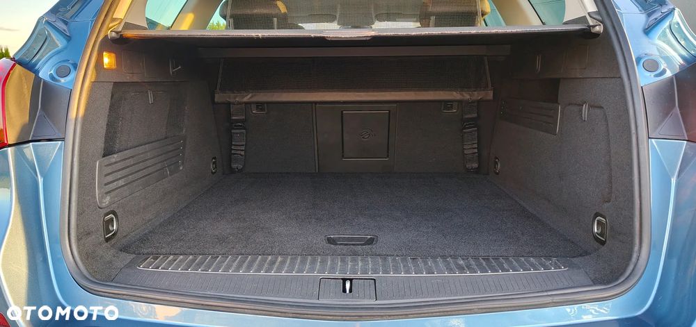 Opel Astra 1.4 Turbo Exklusiv - 31