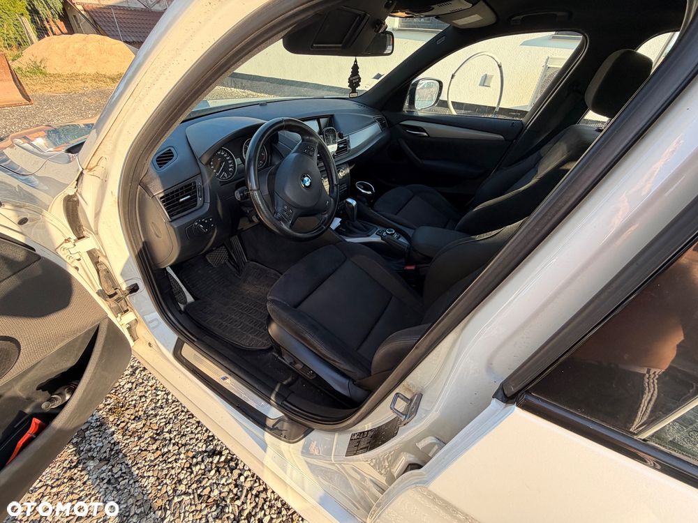BMW X1 - 12