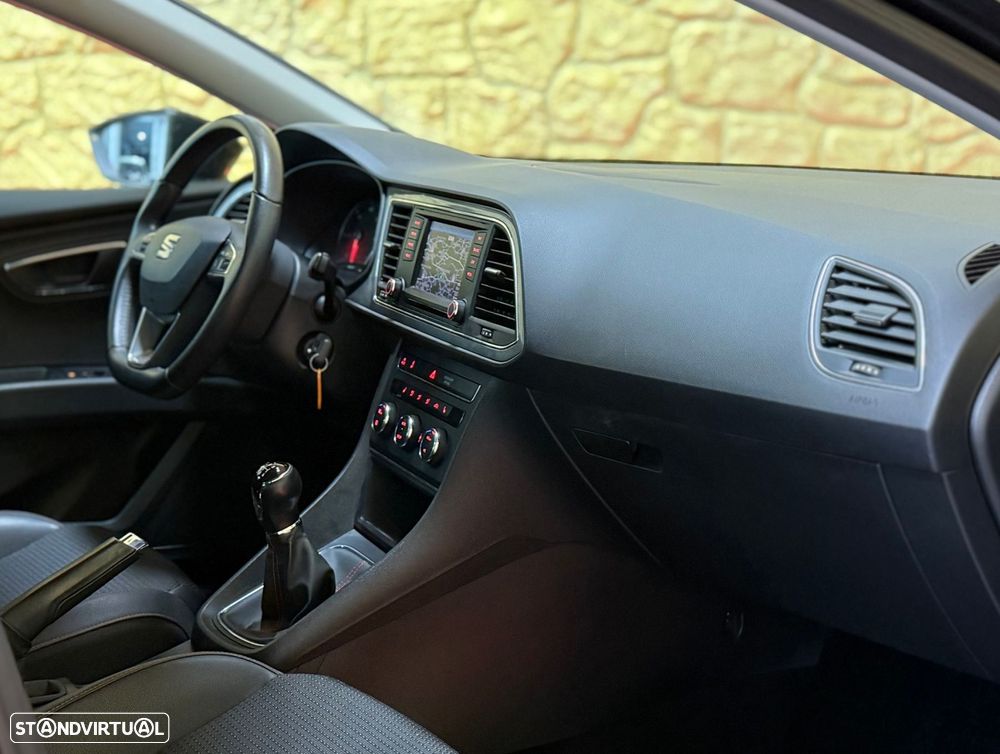 SEAT Leon 2.0 TDI DPF FR - 18