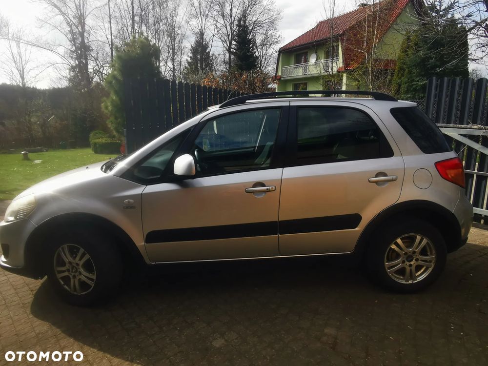 Suzuki SX4 - 11