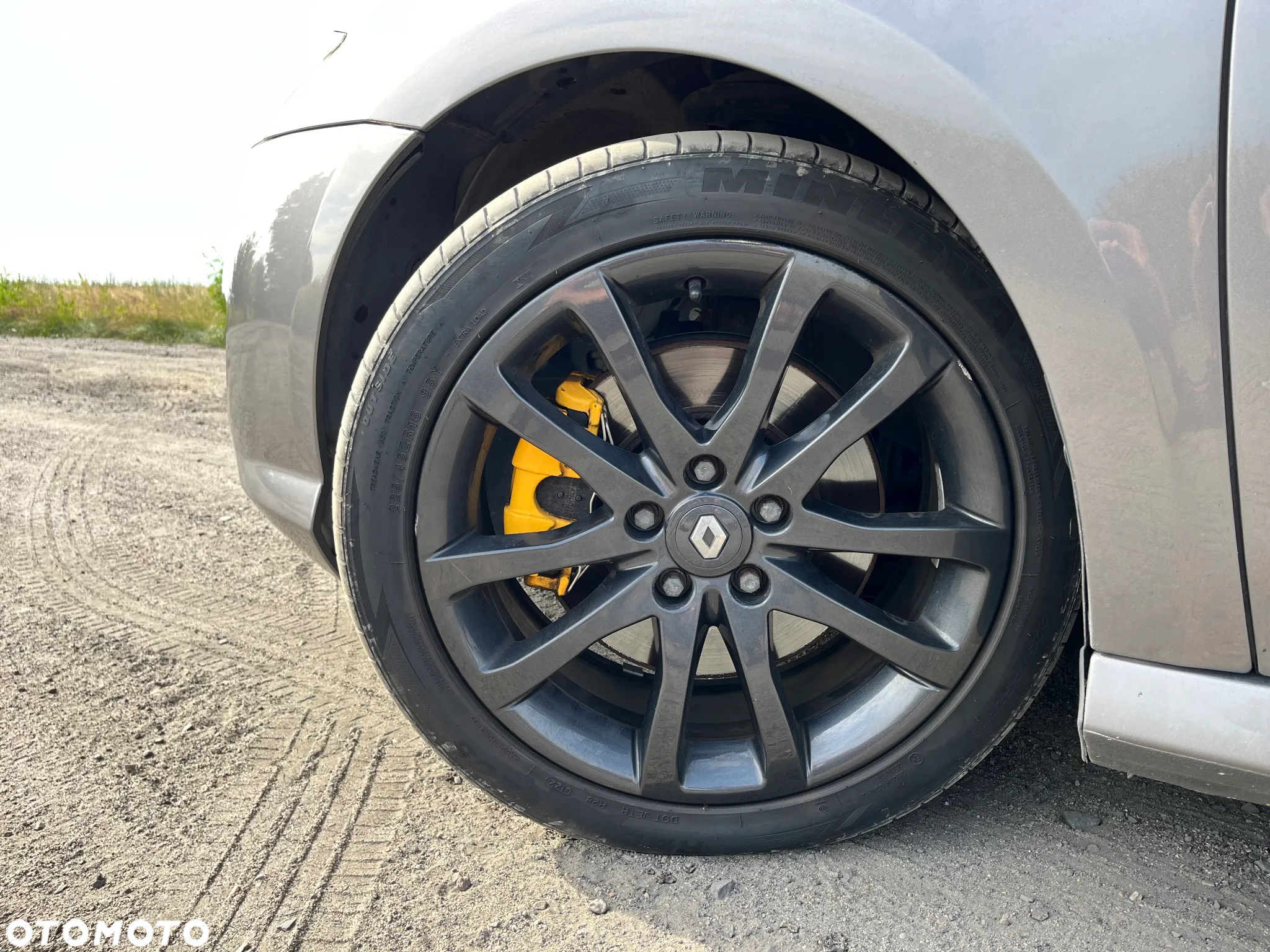 Renault Laguna Grandtour dCi 175 FAP Initiale - 13