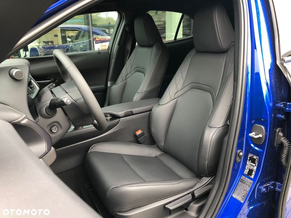 Lexus UX 300h F Sport Design - 6