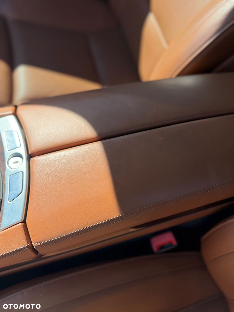 BMW Seria 7 760i - 19
