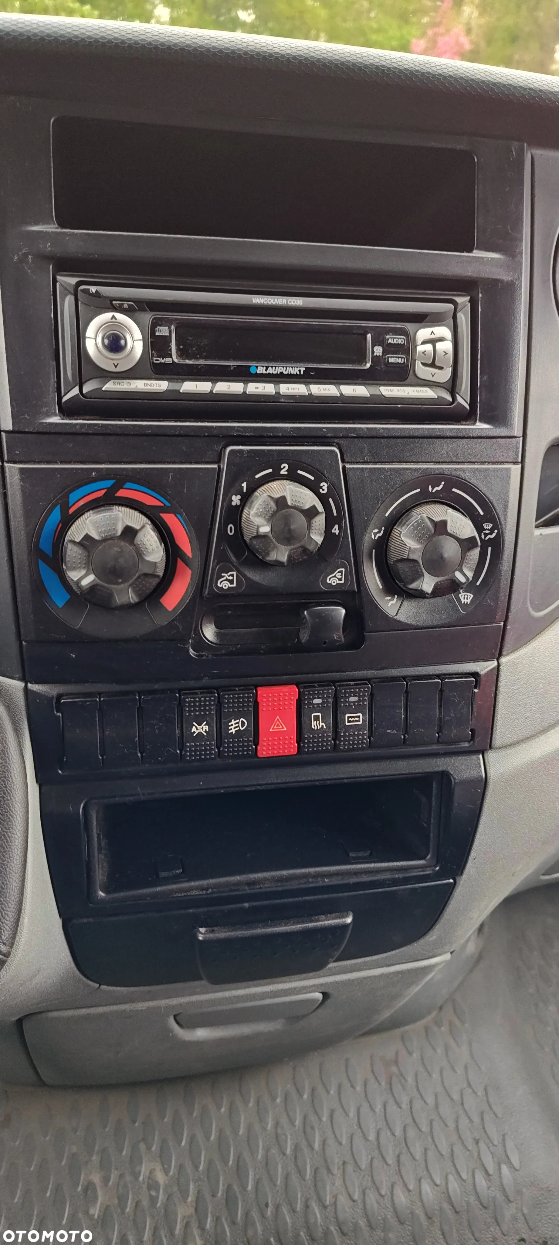 Iveco 29L12 - 30