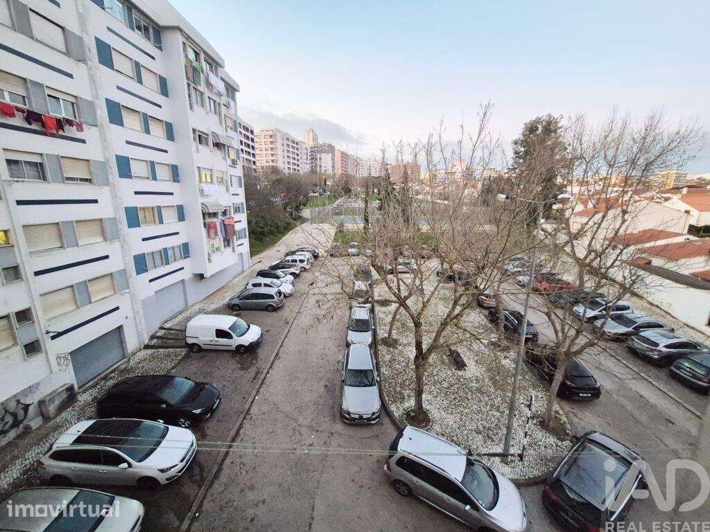 Apartamento T3 em Almada, Cova da Piedade, Pragal e Cacilhas de 93 m2 - Grande imagem: 5/17