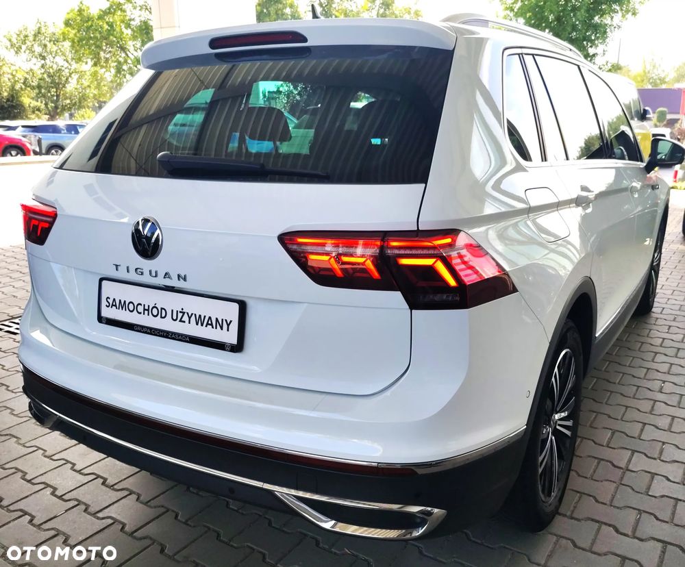 Volkswagen Tiguan 2.0 TDI Elegance DSG - 35
