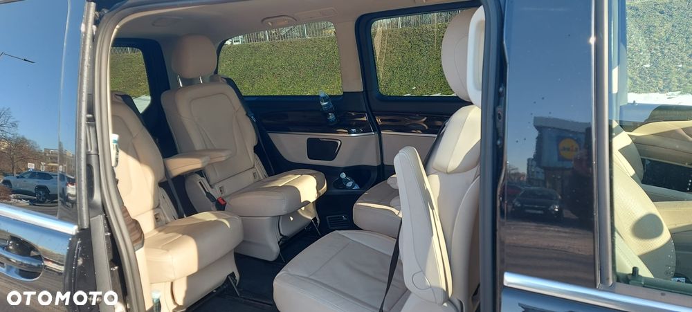 Mercedes-Benz Klasa V 250 d 4-Matic 9G-Tronic - 14