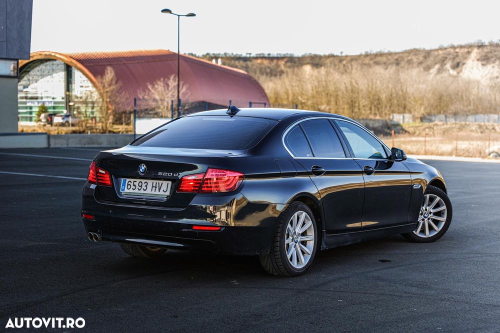 BMW Seria 5 520d - 20