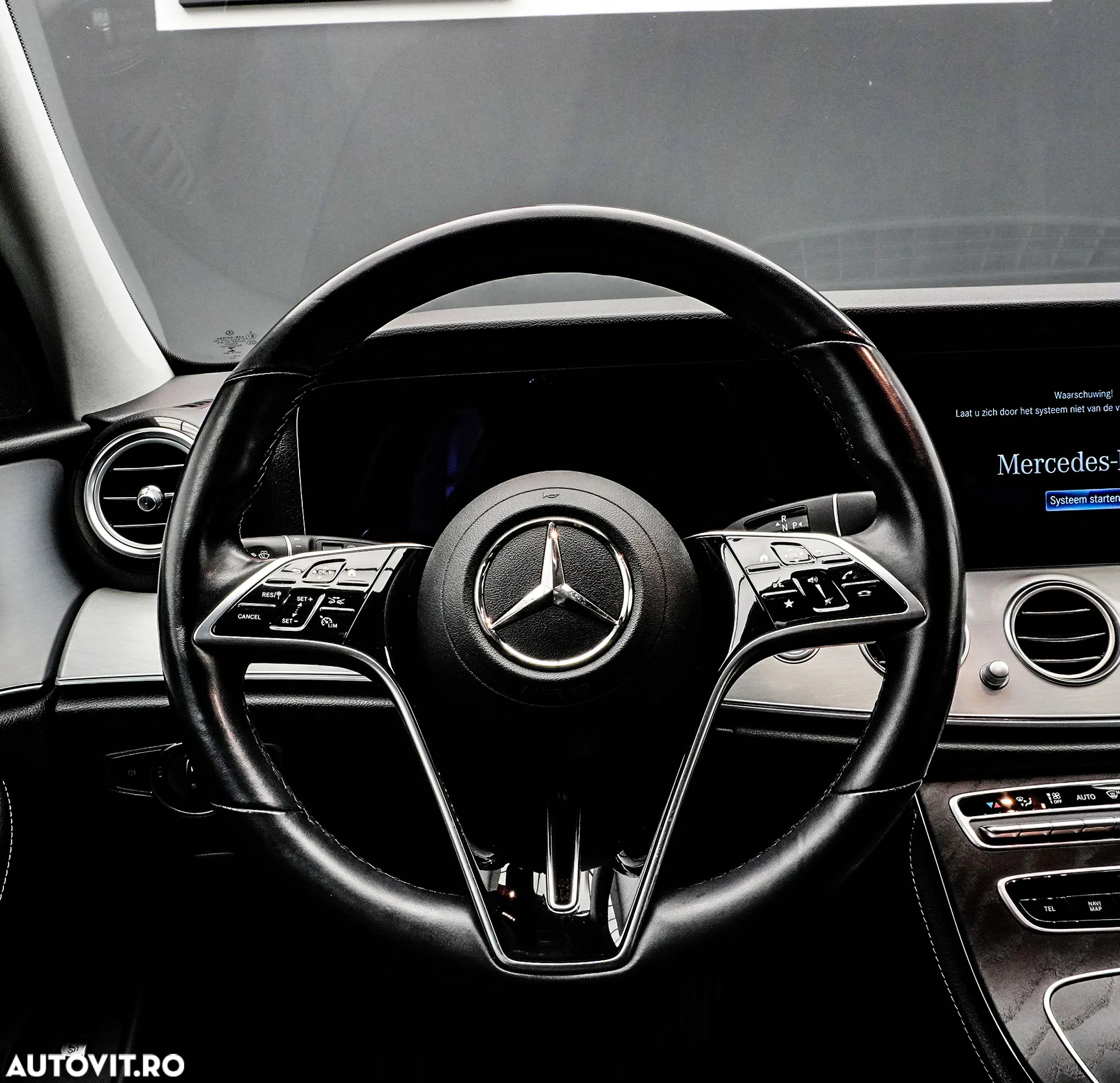 Mercedes-Benz E 300 Hybrid de T-Modell Aut. - 18