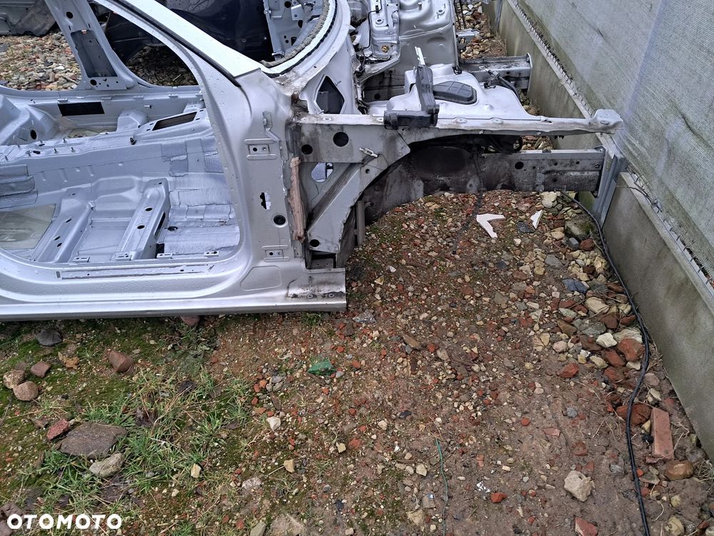 Ćwiartka Lewa/Prawa Przód Słupek Fartuch Podłużnica Audi A4 B8 Kombi/Sedan - 17