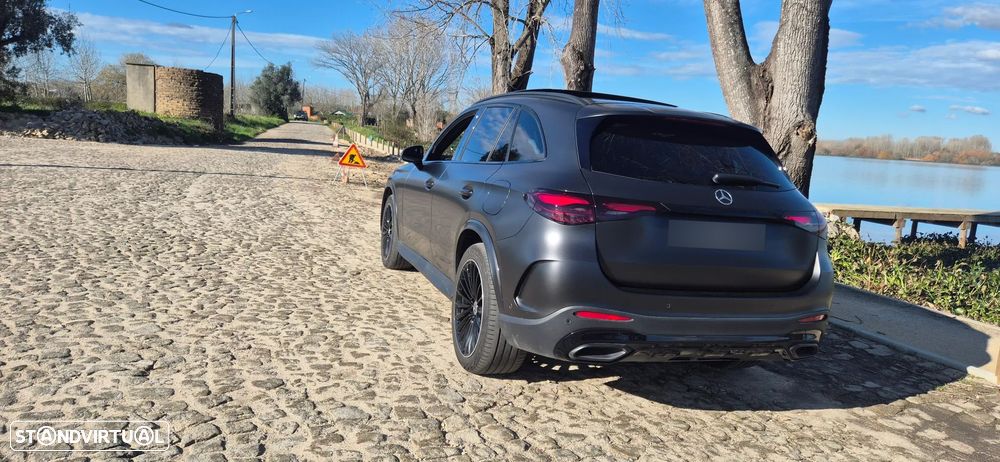 Mercedes-Benz GLC 300 e 4Matic - 6