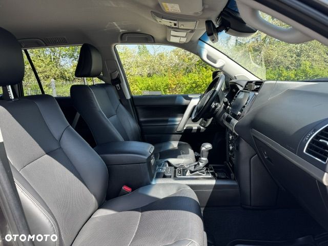 Toyota Land Cruiser LC 2.8 D-4D Executive - 9