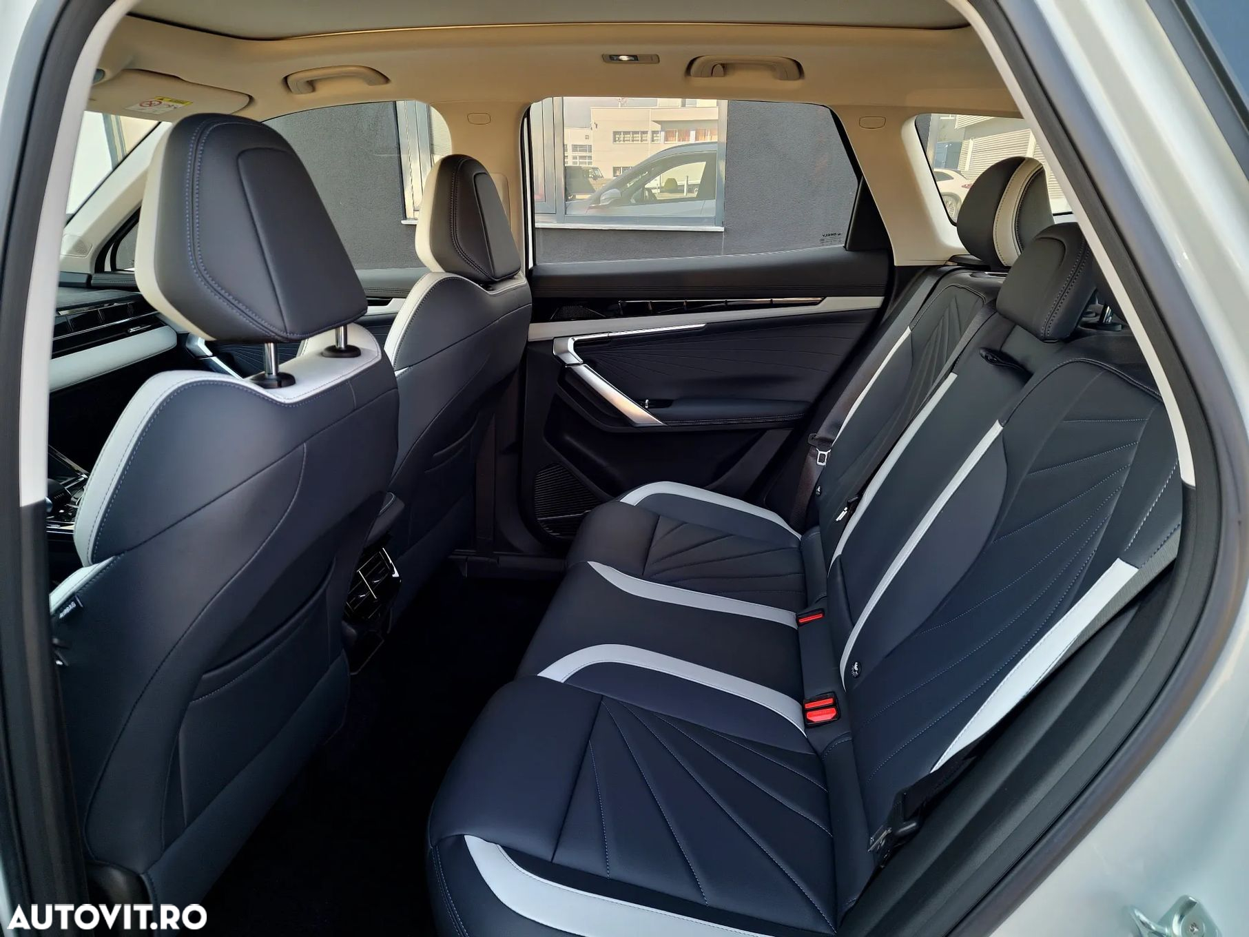 Geely Starray - 8