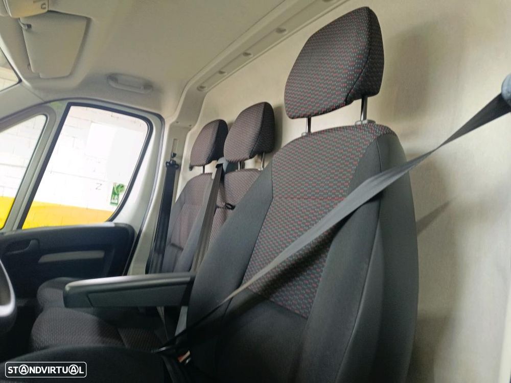 Peugeot Boxer 2.2 BlueHDi 335 L2H2 Premium - 5