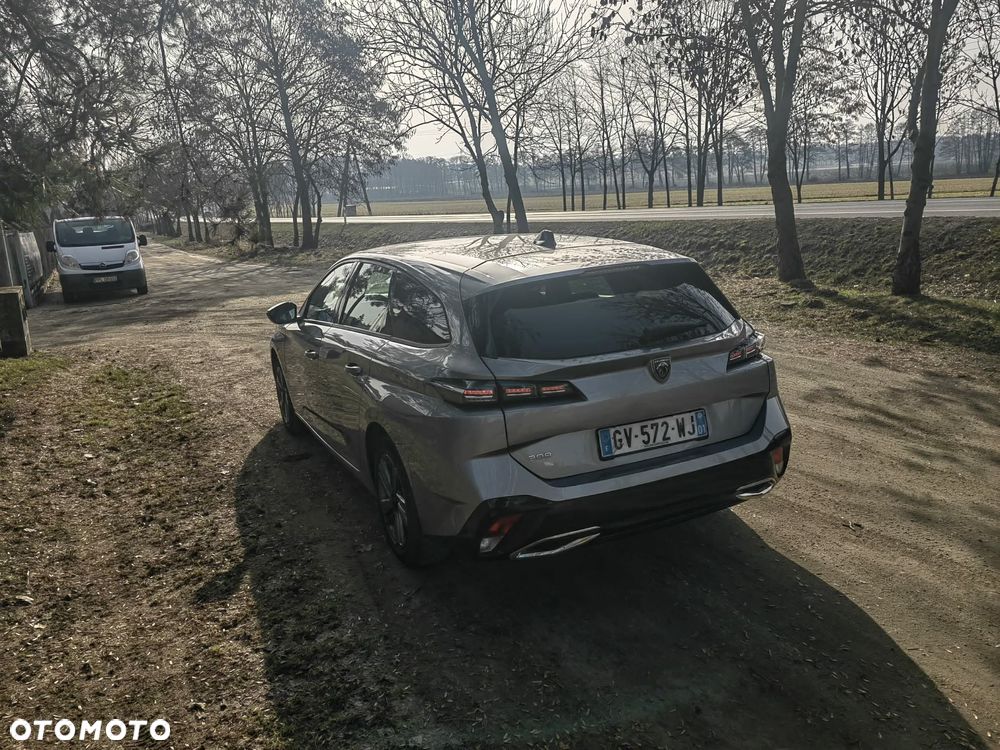 Peugeot 308 1.2 PureTech Allure S&S - 4