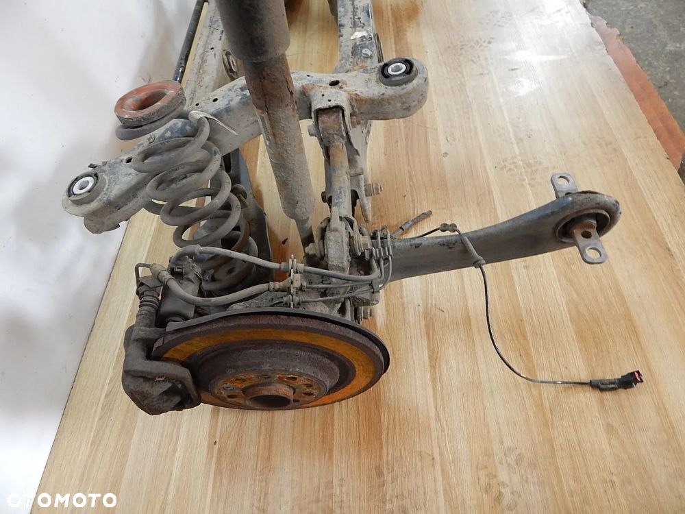 Belka sanki wózek zawieszenia piasta tył Jeep Cherokee KL V 13-18 Łuków części - 2