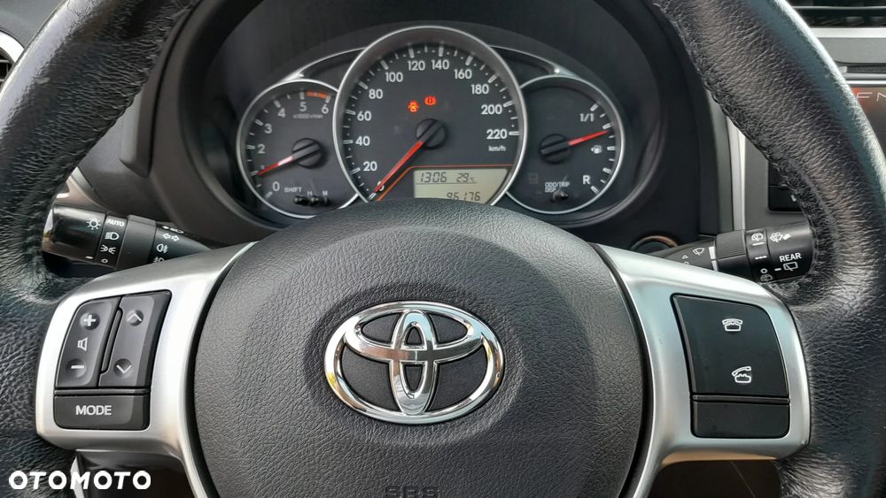 Toyota Verso S 1.4 D-4D Comfort - 13