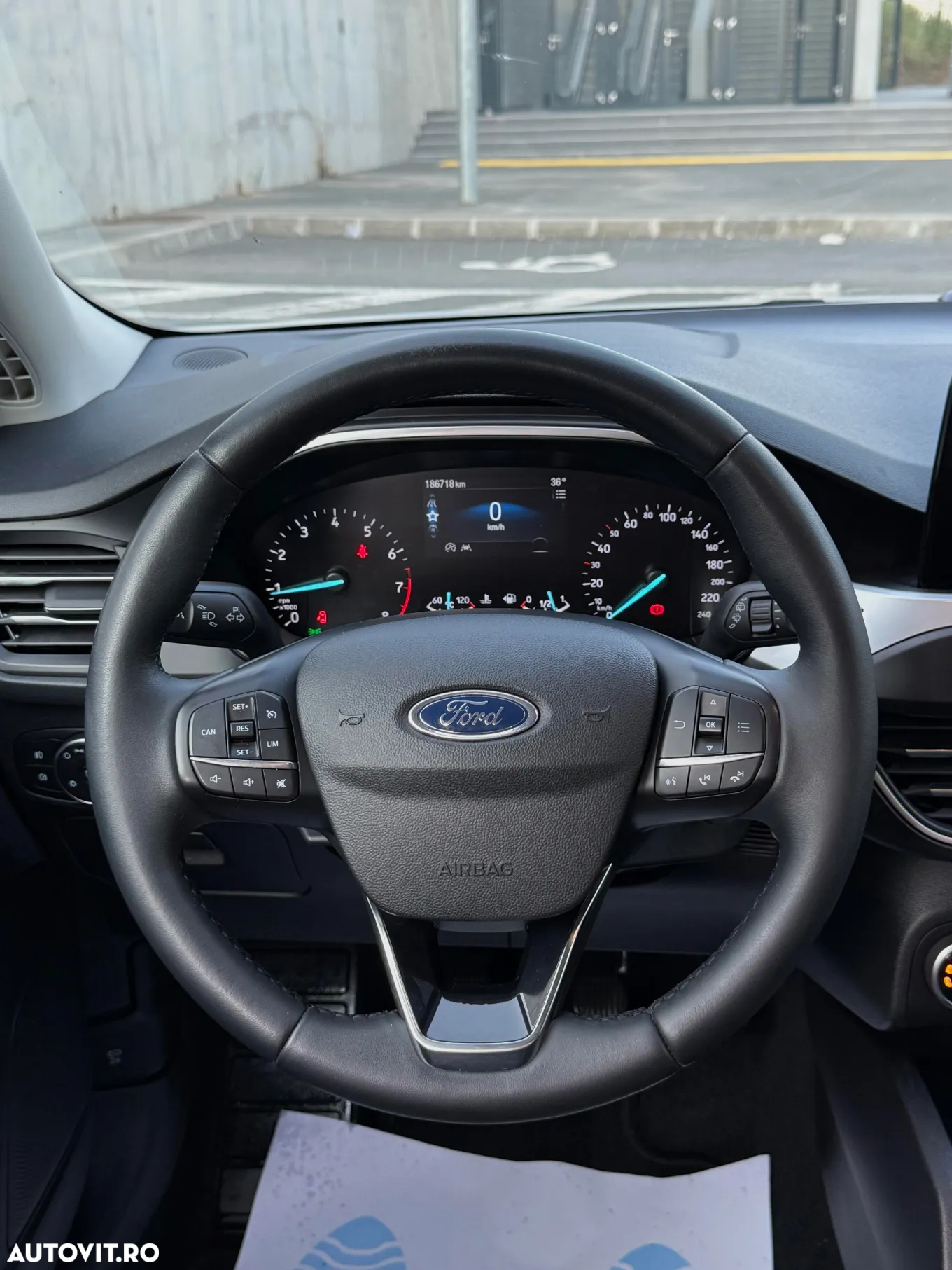 Ford Focus 1.0 EcoBoost Trend Edition - 8
