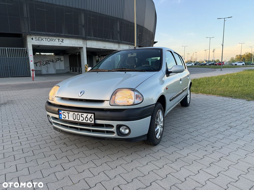 Renault Clio 1.4i RT - 1