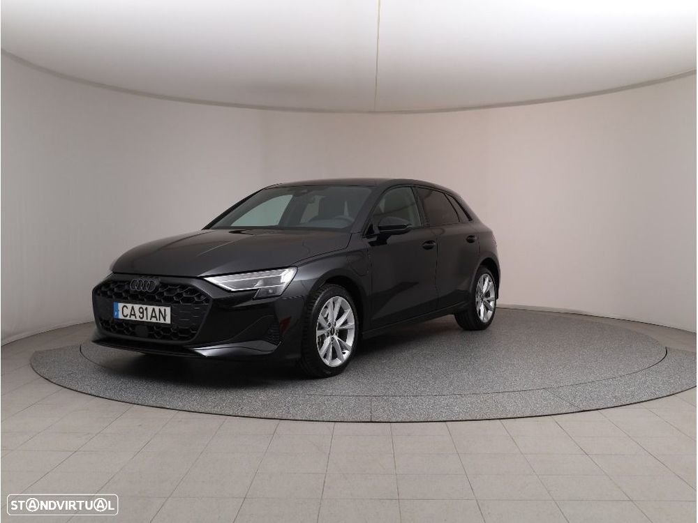 Audi A3 Sportback - 1
