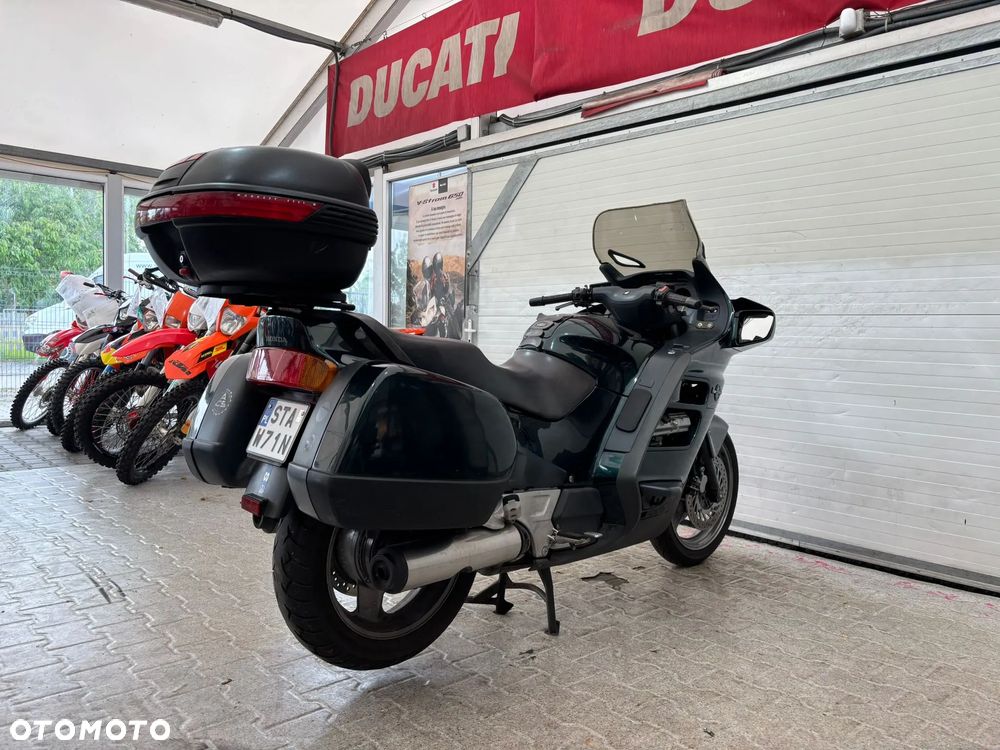 Honda ST - 8