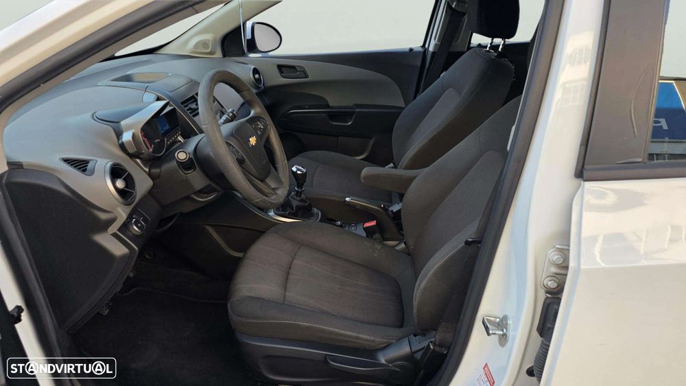 Chevrolet Aveo 1.3 VCDi LTZ - 10